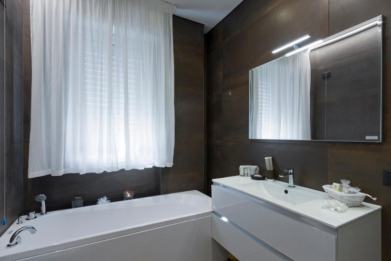 Crima Mare Luxury Apartment Misano Adriatico Exterior foto